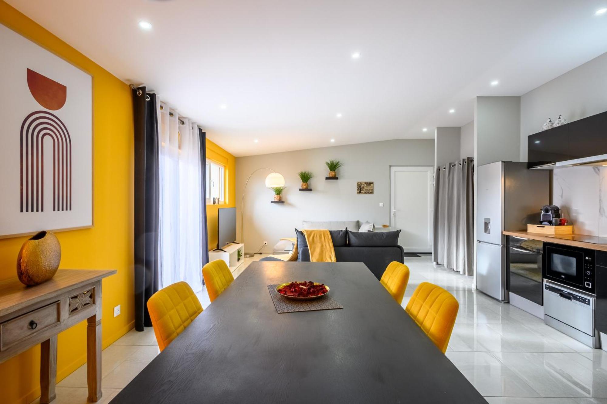 Apartamento Le Charles Montbéliard Exterior foto